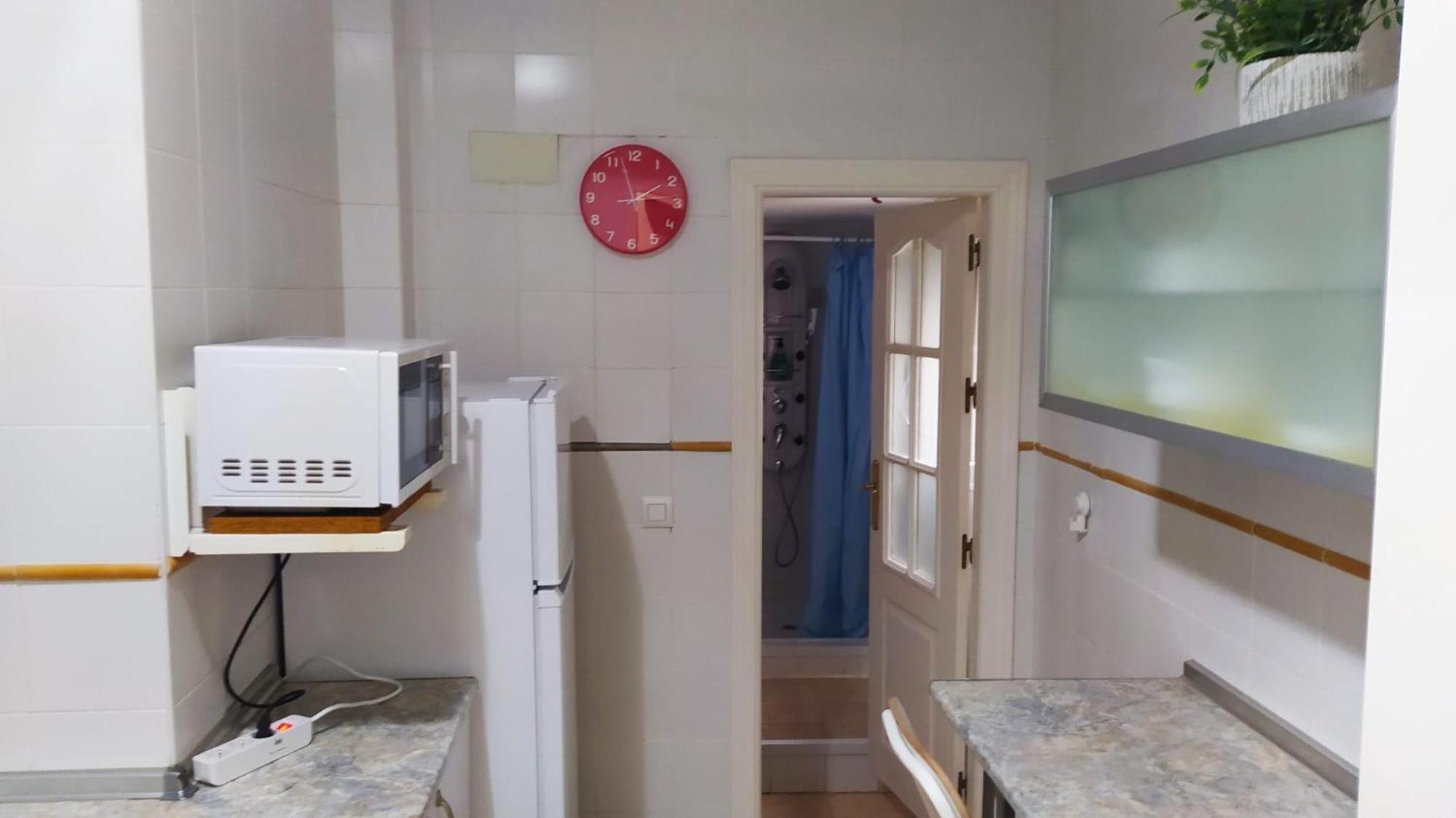 Bonito Piso En Calle Antolinez Sevilla Eksteriør bilde